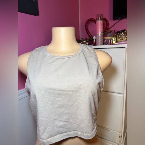 Women's White Crop Top - Picture 4 of 5